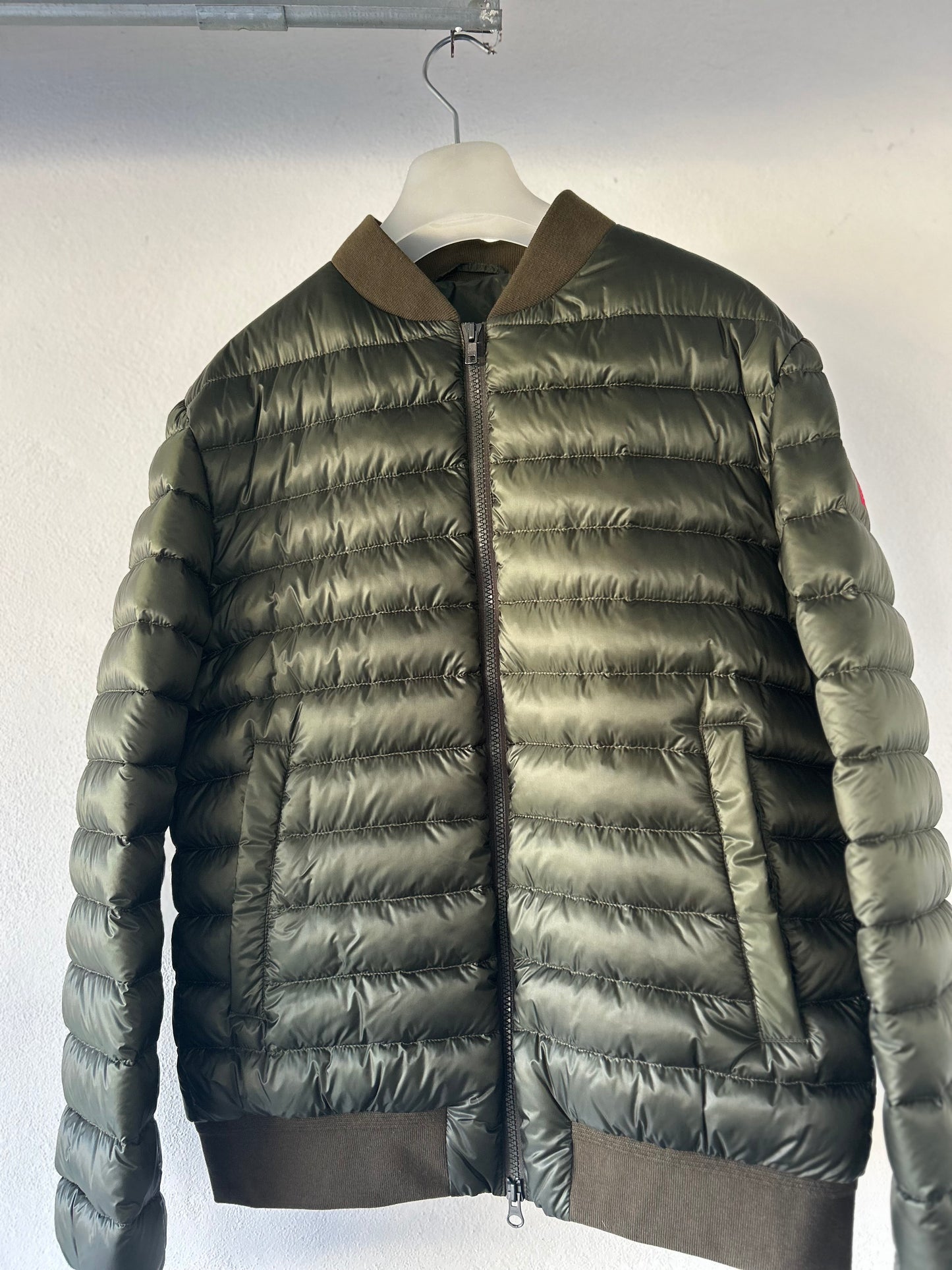 Geacă Slim Fit cu Puf de Gâscă // șic x belmonton